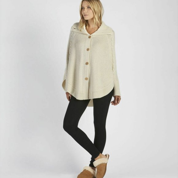 UGG Cable Knit Button Maribeth Cape Poncho Sweater Cream Size XS / S H12016 - Picture 12 of 12